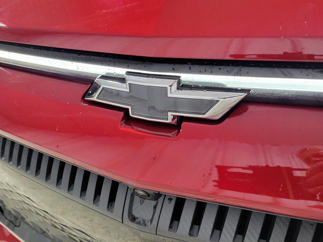 new 2025 Chevrolet Equinox EV car, priced at $40,034