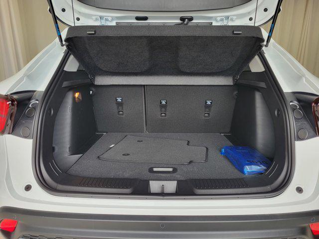 new 2025 Chevrolet Trax car, priced at $25,753