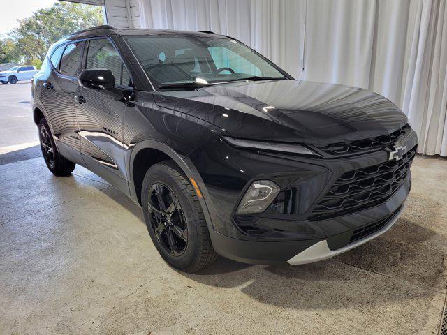 new 2025 Chevrolet Blazer car, priced at $38,655