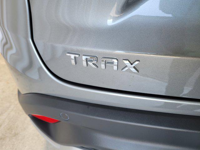 new 2025 Chevrolet Trax car, priced at $25,930
