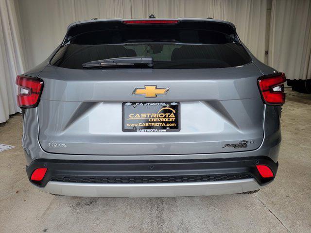 new 2025 Chevrolet Trax car, priced at $25,753