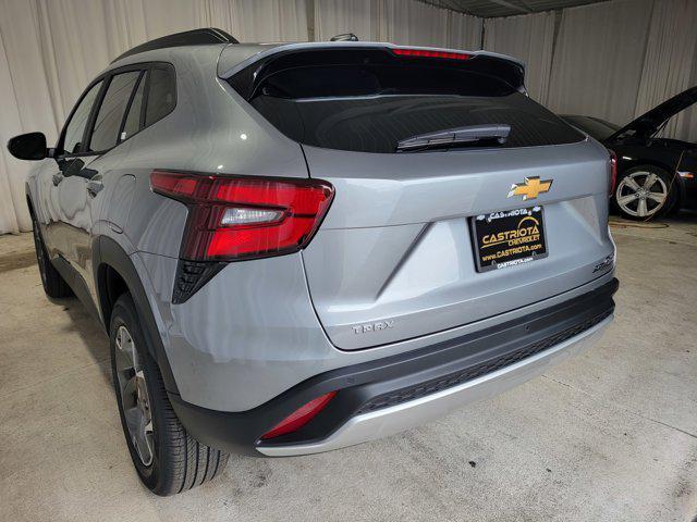 new 2025 Chevrolet Trax car, priced at $25,753