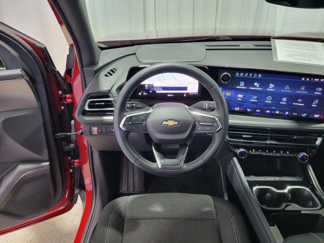 used 2025 Chevrolet Traverse car, priced at $36,699