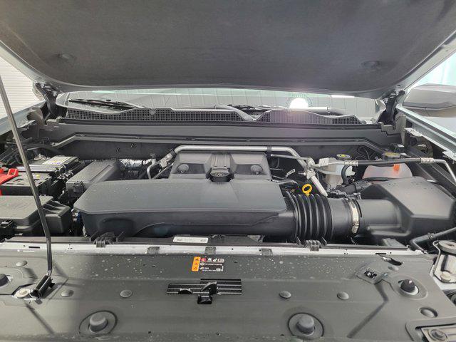 new 2025 Chevrolet Colorado car, priced at $39,213