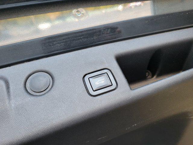 used 2018 Chevrolet Equinox car, priced at $9,999