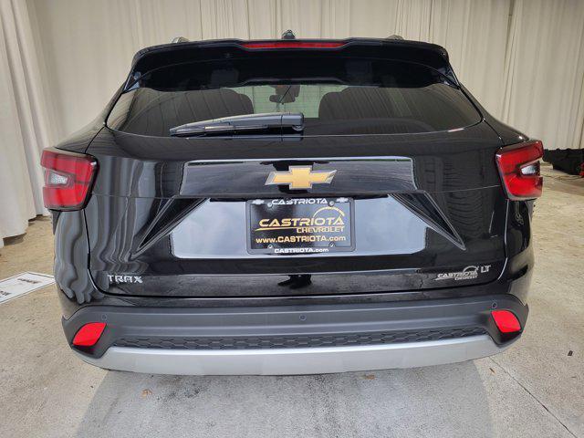 new 2025 Chevrolet Trax car, priced at $24,873