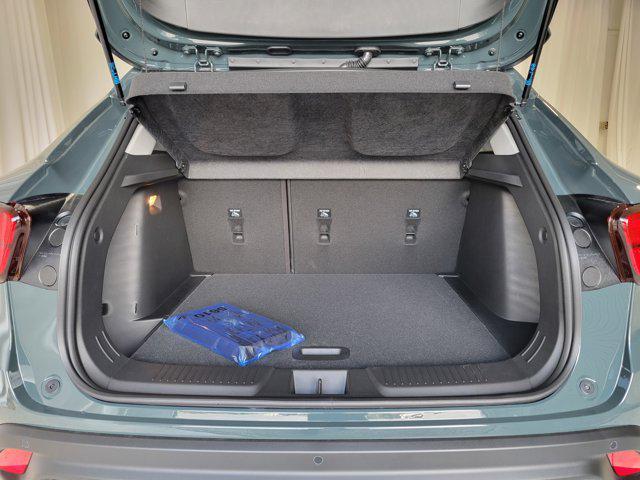 new 2025 Chevrolet Trax car, priced at $25,330