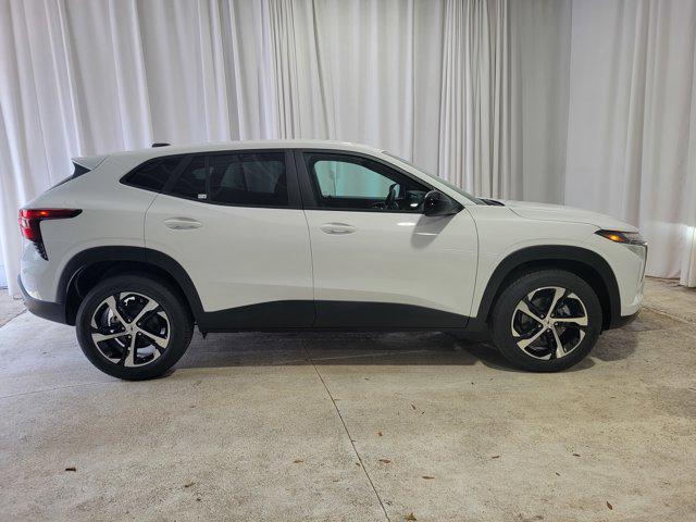 new 2025 Chevrolet Trax car, priced at $25,478