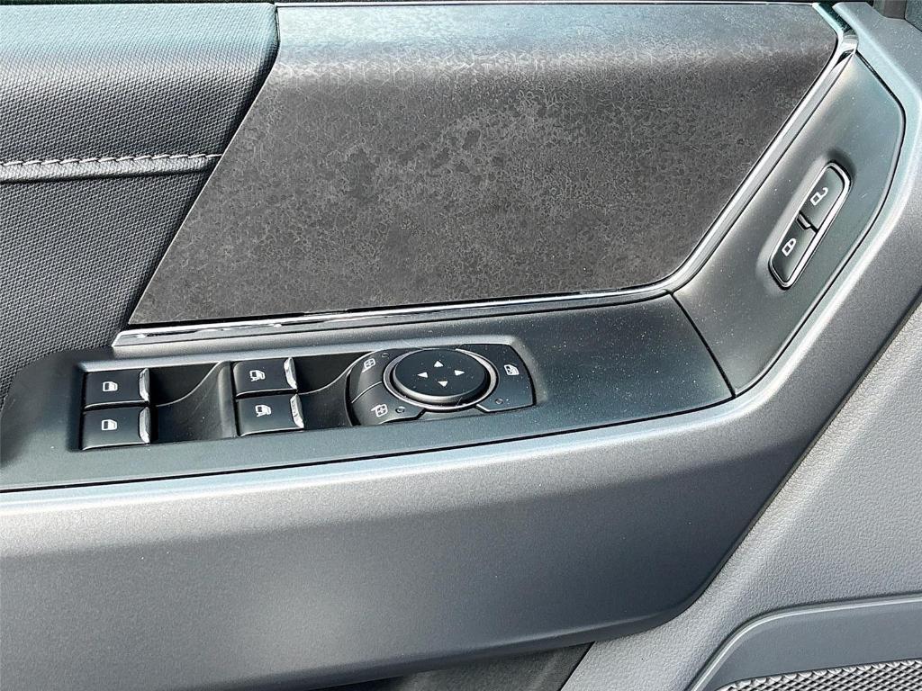 new 2025 Ford F-150 car, priced at $46,250