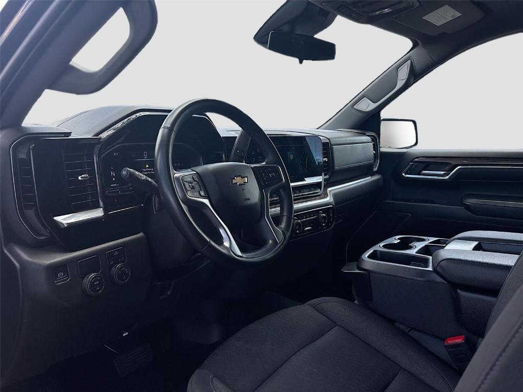 used 2024 Chevrolet Silverado 1500 car, priced at $31,495