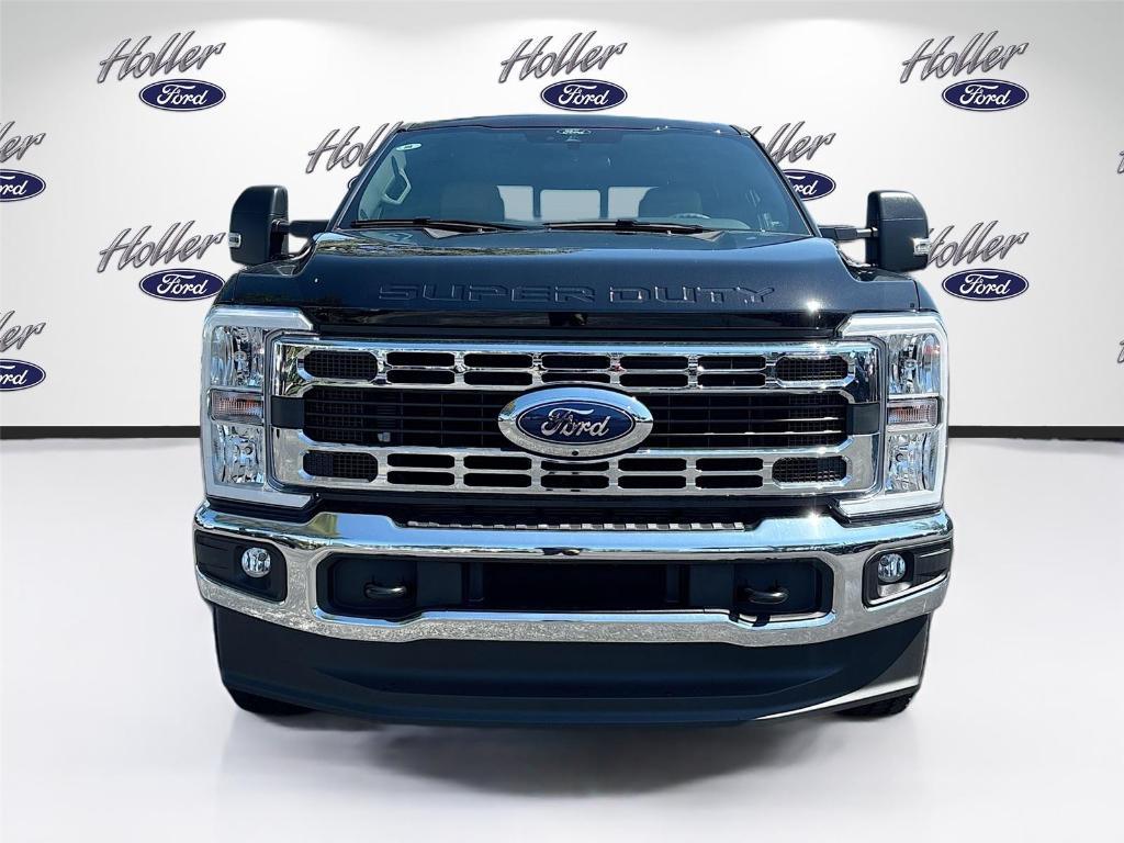 new 2025 Ford F-250 car, priced at $65,575