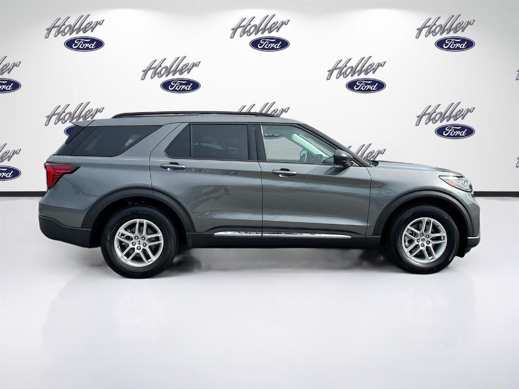 new 2025 Ford Explorer car, priced at $40,730