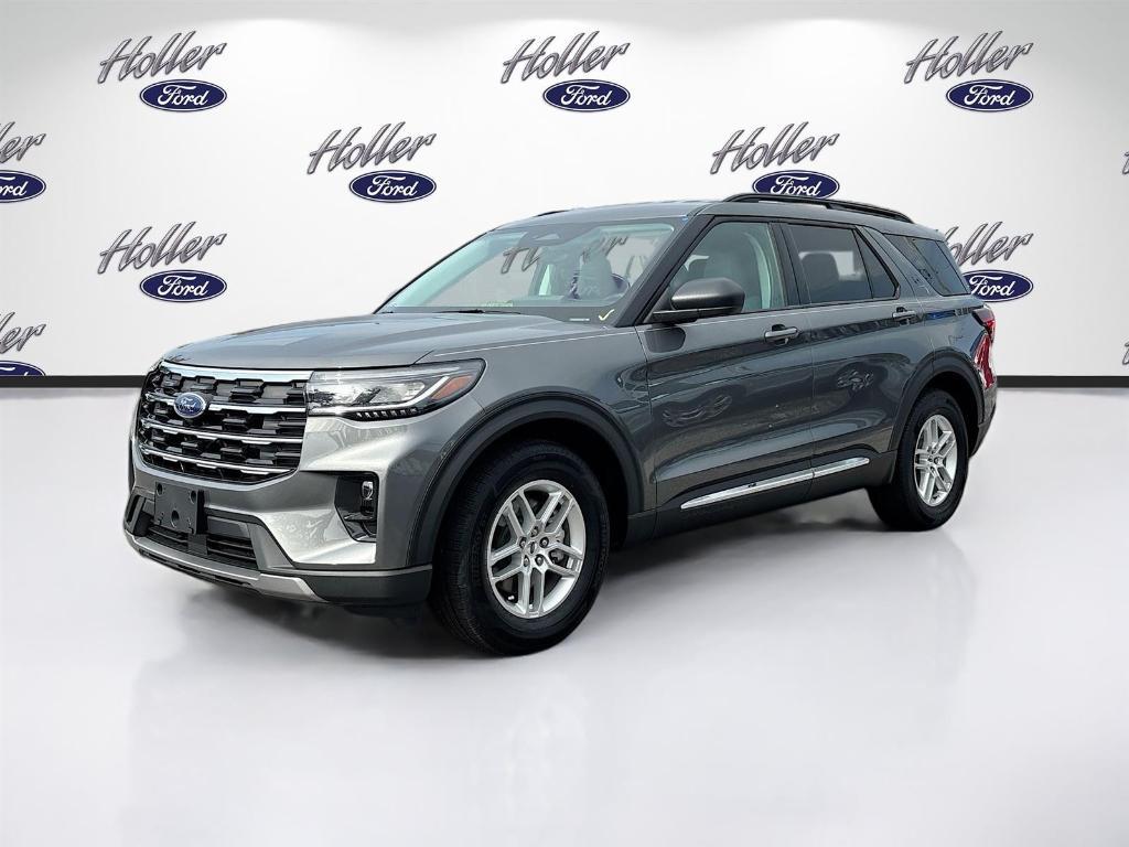 new 2025 Ford Explorer car, priced at $40,730