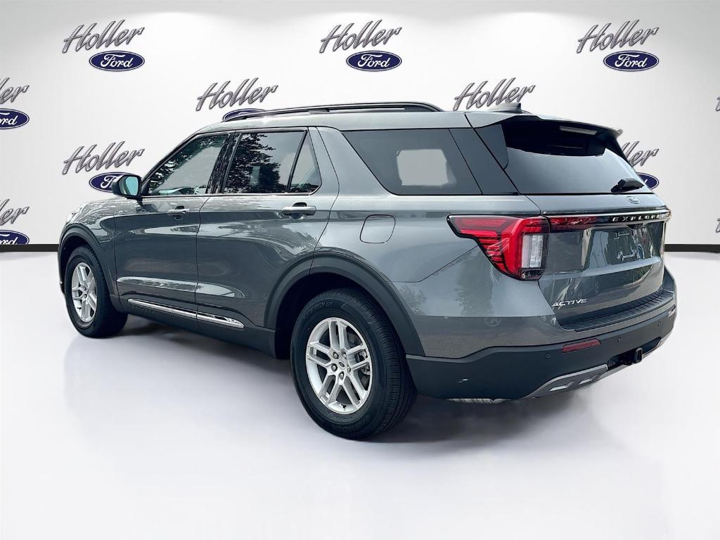 new 2025 Ford Explorer car, priced at $40,730