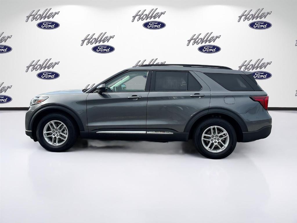 new 2025 Ford Explorer car, priced at $40,730