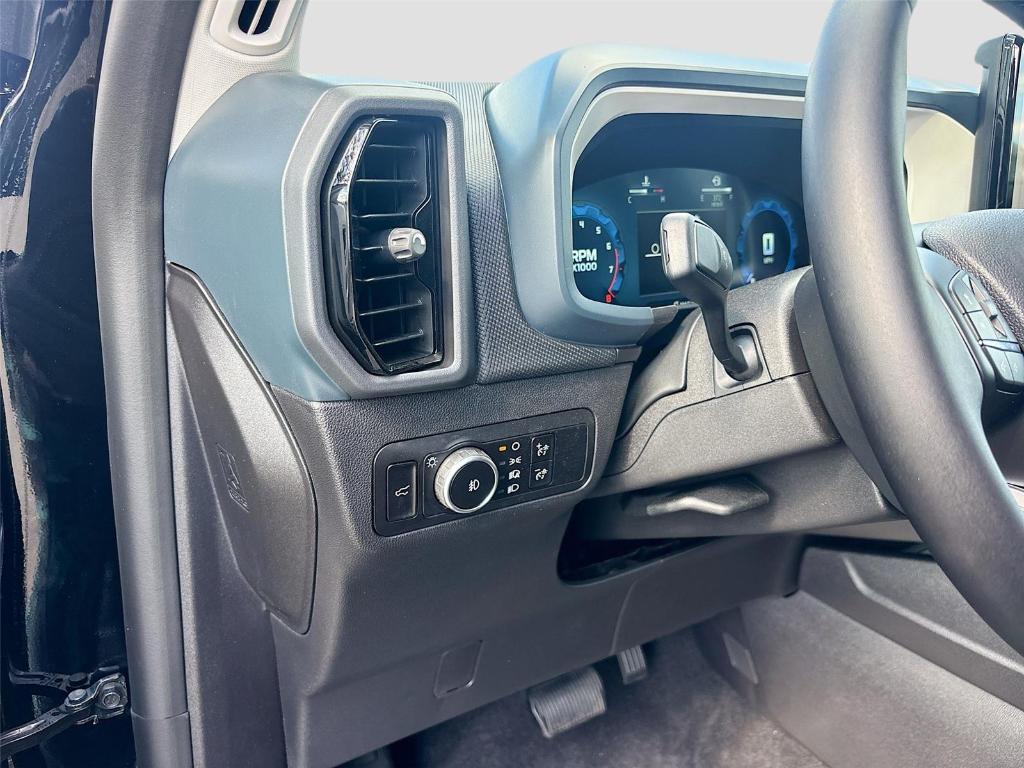 new 2025 Ford Bronco Sport car, priced at $33,661