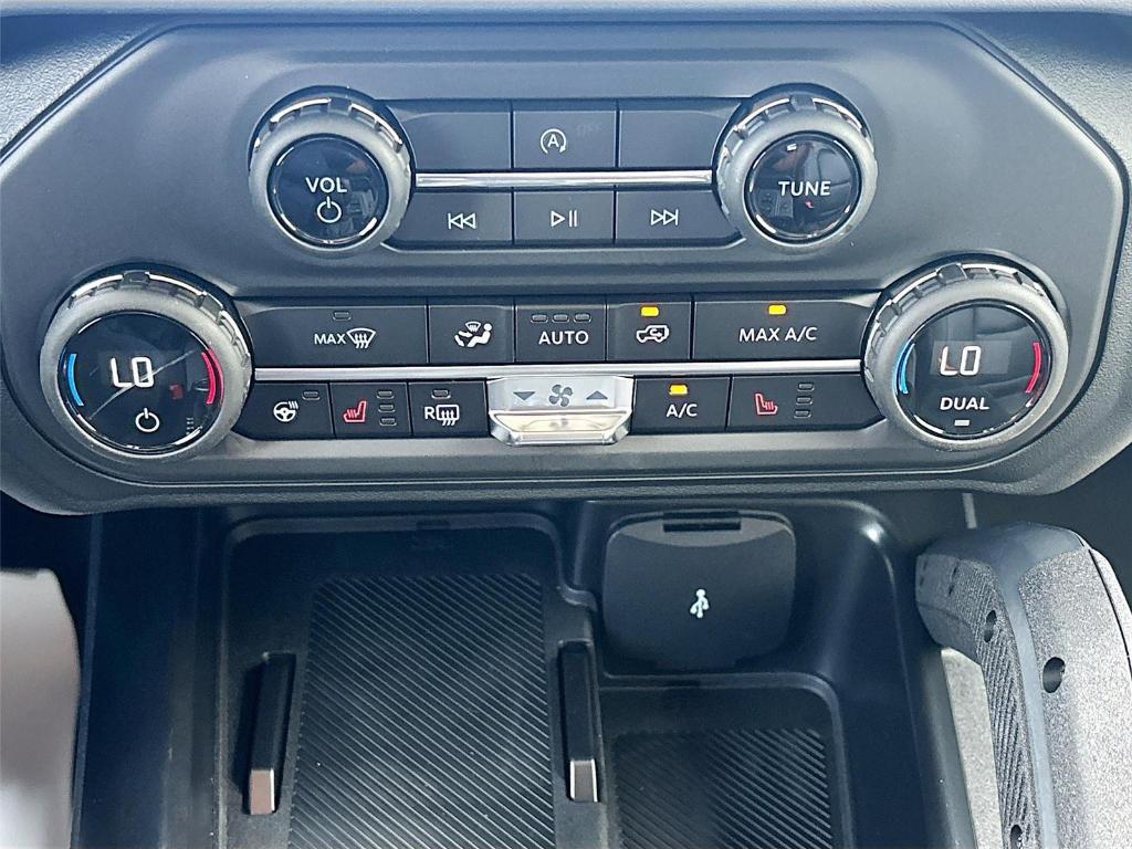 new 2025 Ford Bronco car, priced at $59,205