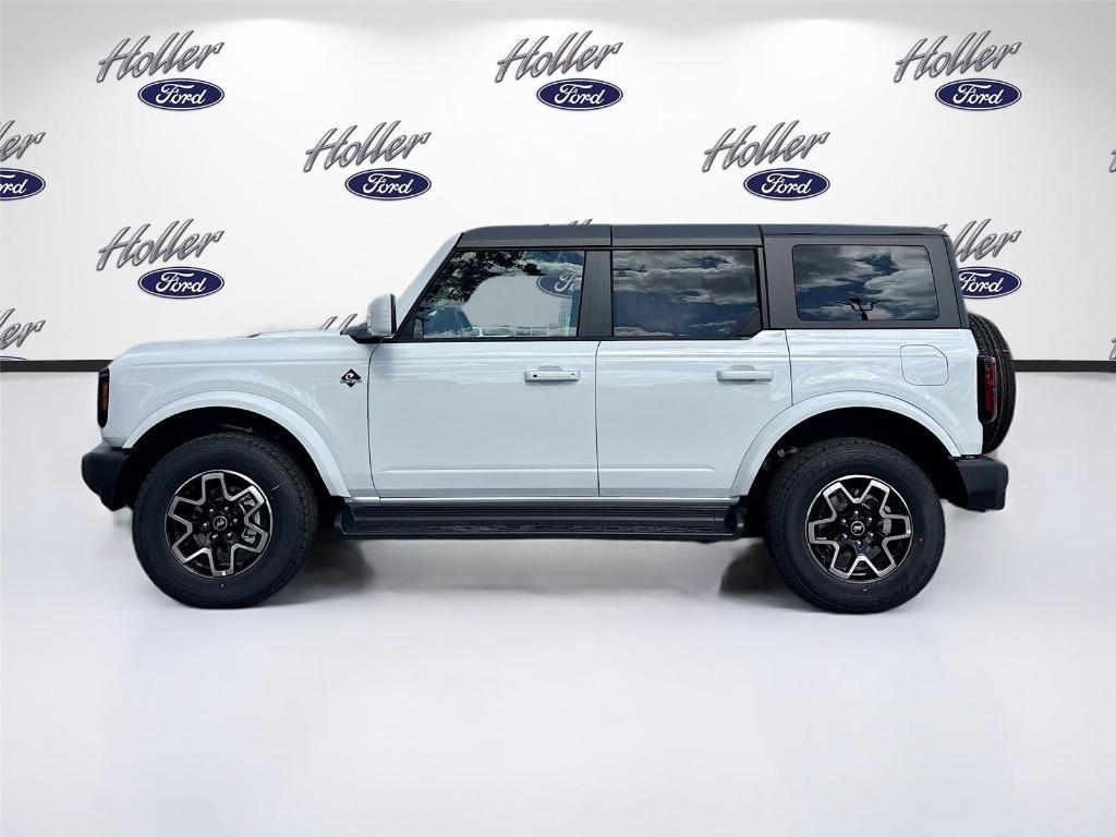 new 2025 Ford Bronco car, priced at $46,752