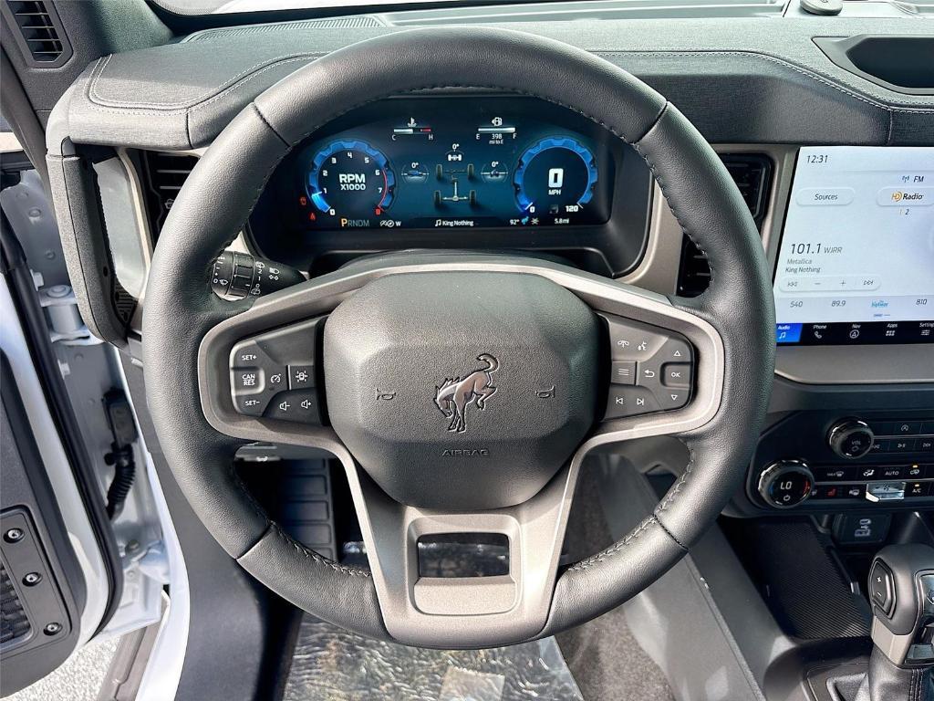 new 2025 Ford Bronco car, priced at $46,752