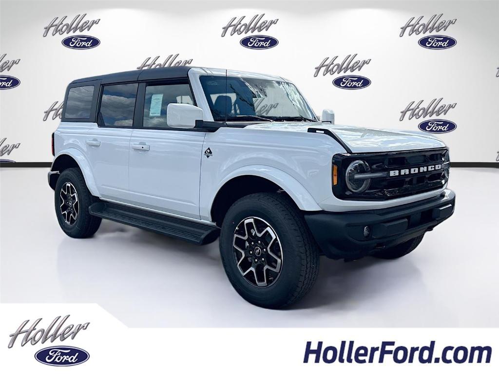 new 2025 Ford Bronco car, priced at $46,752