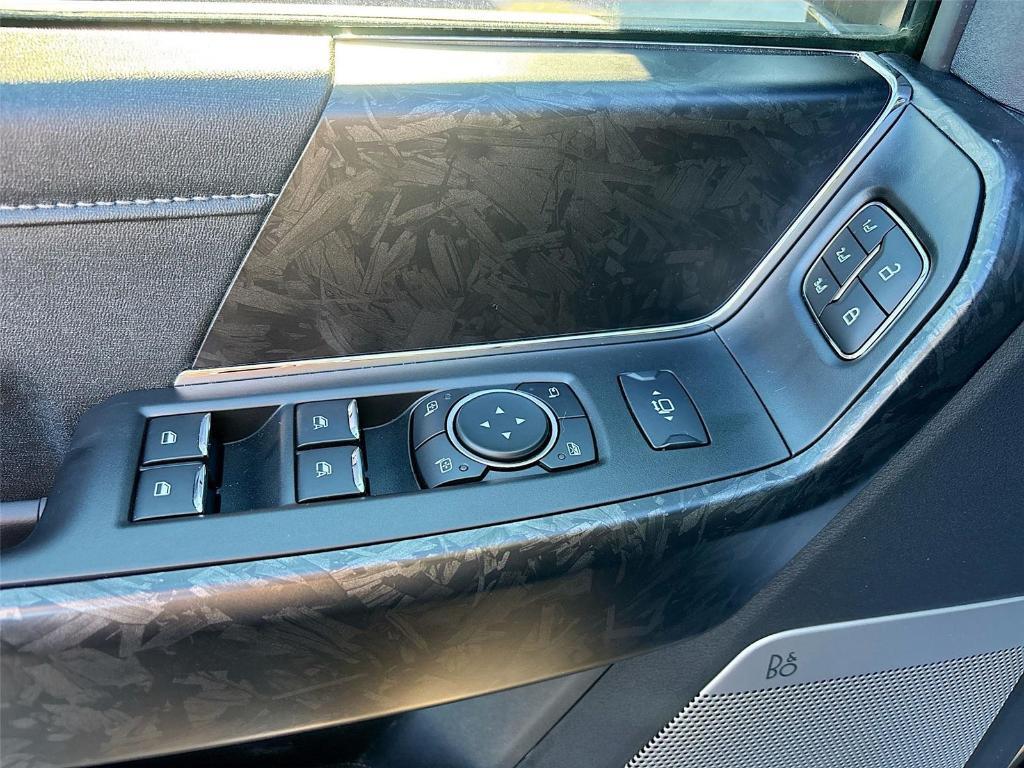 new 2025 Ford F-250 car, priced at $93,775