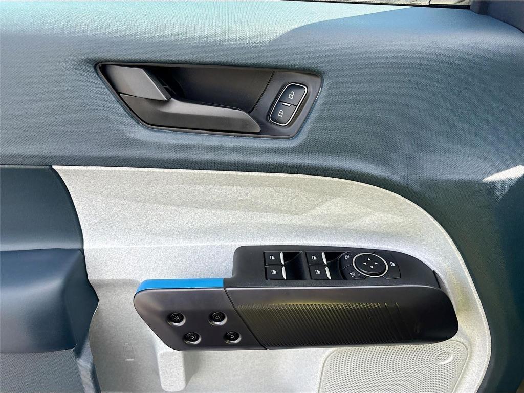 new 2025 Ford Maverick car, priced at $29,278
