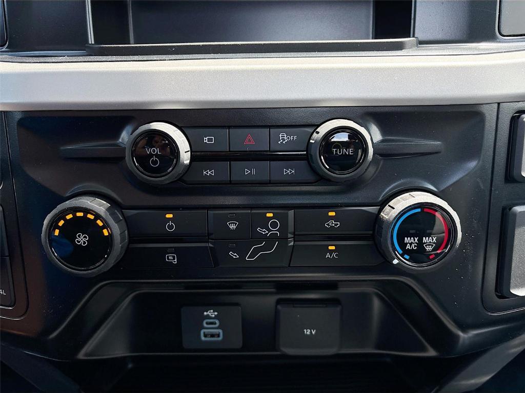 new 2025 Ford F-350 car, priced at $53,580