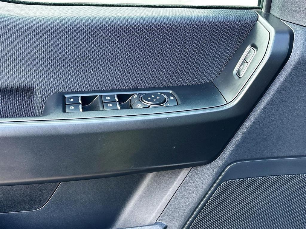new 2025 Ford F-150 car, priced at $52,375