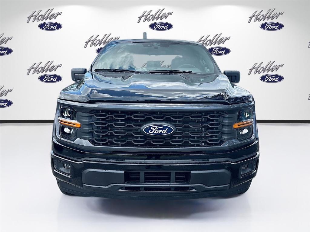 new 2025 Ford F-150 car, priced at $42,175