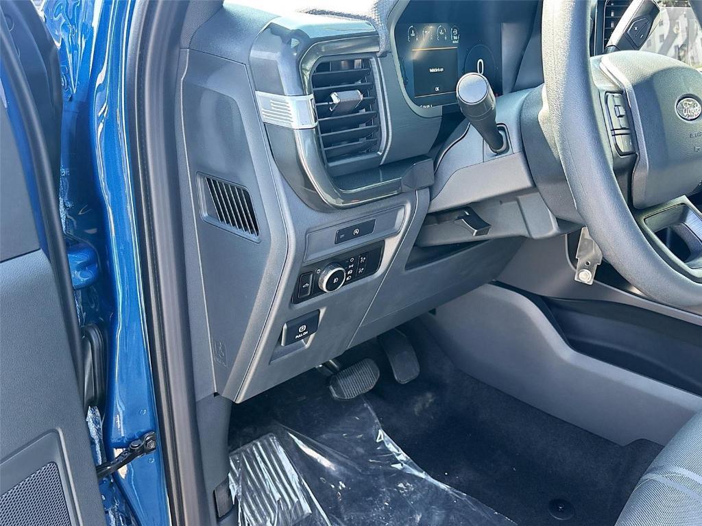 new 2025 Ford F-150 car, priced at $41,945