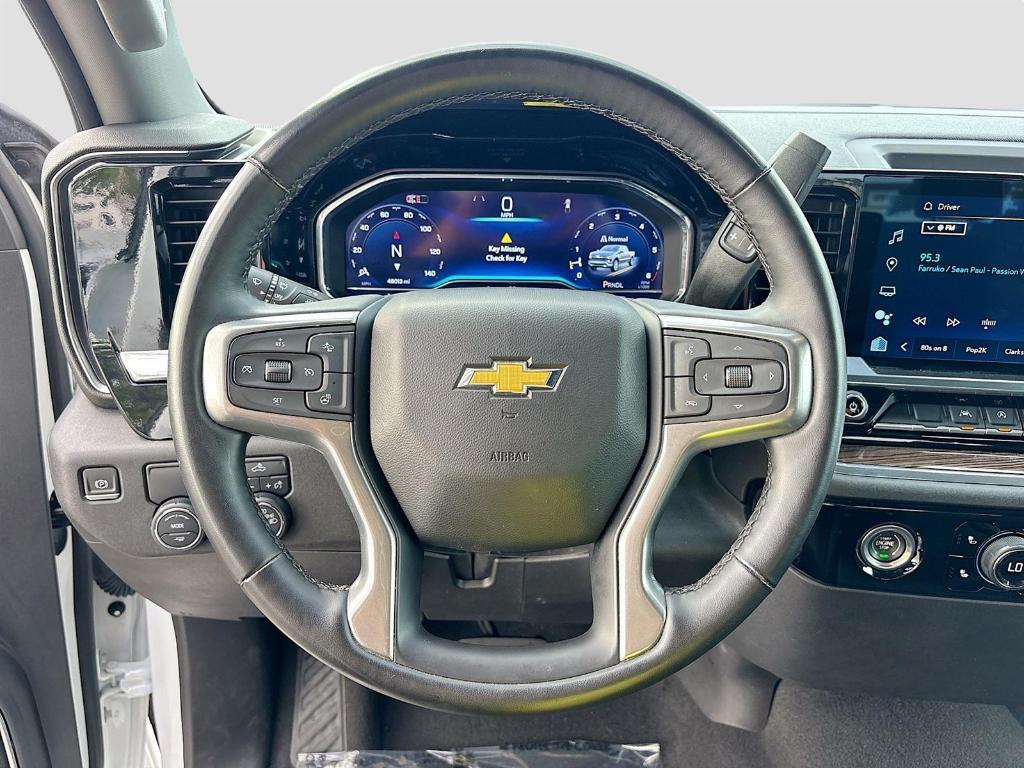 used 2024 Chevrolet Silverado 1500 car, priced at $32,997