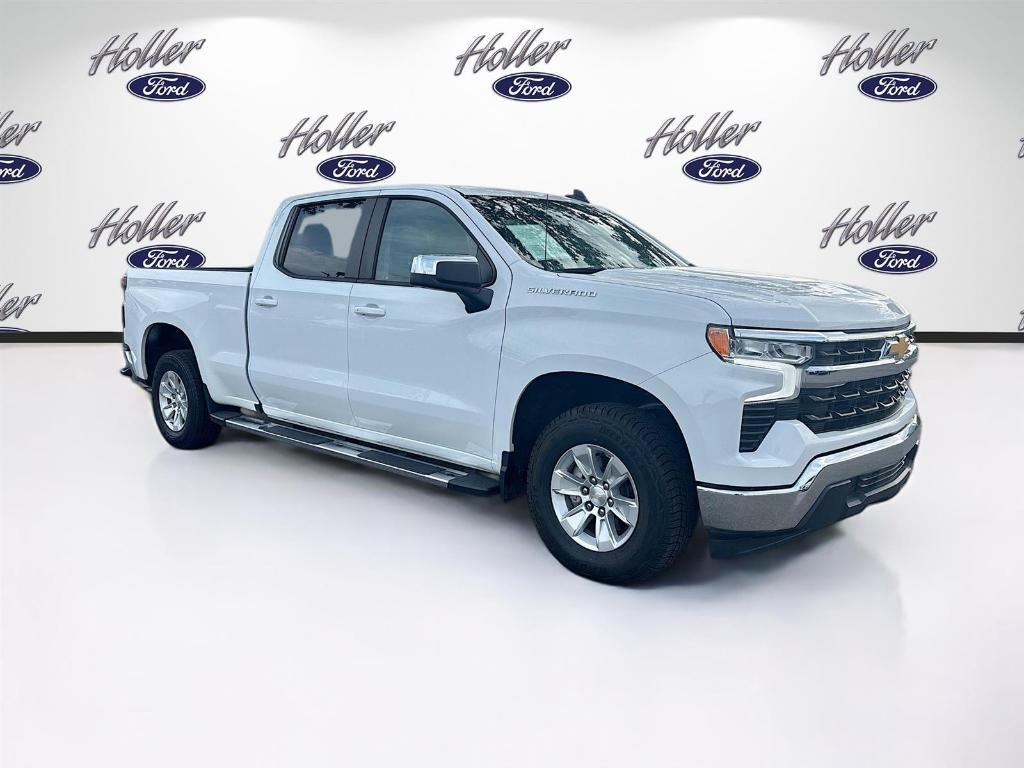 used 2024 Chevrolet Silverado 1500 car, priced at $32,997