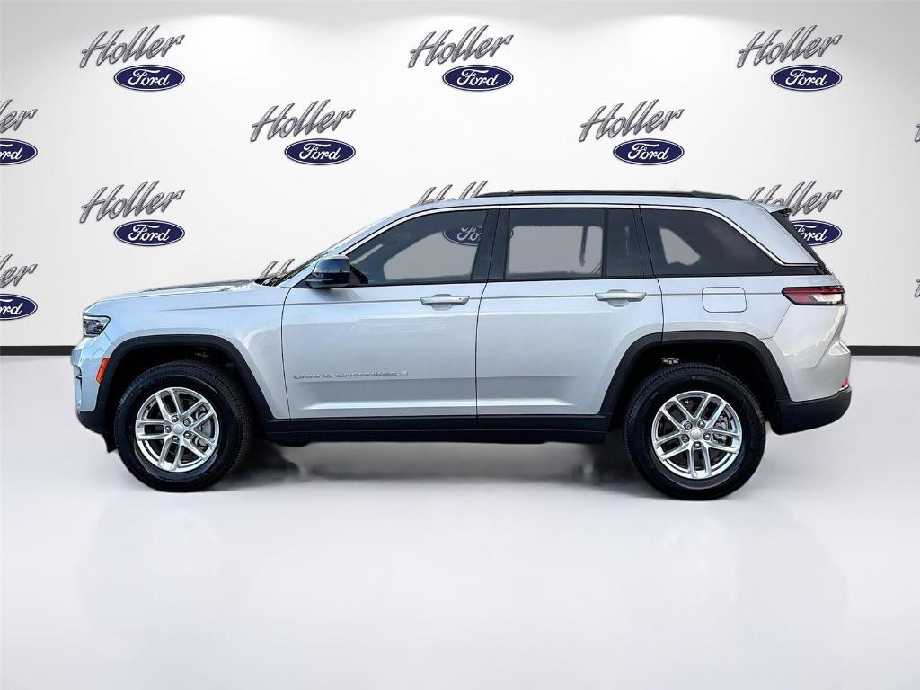 used 2024 Jeep Grand Cherokee car, priced at $27,995