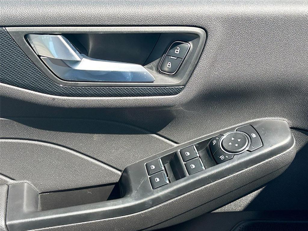 new 2025 Ford Escape car, priced at $33,120