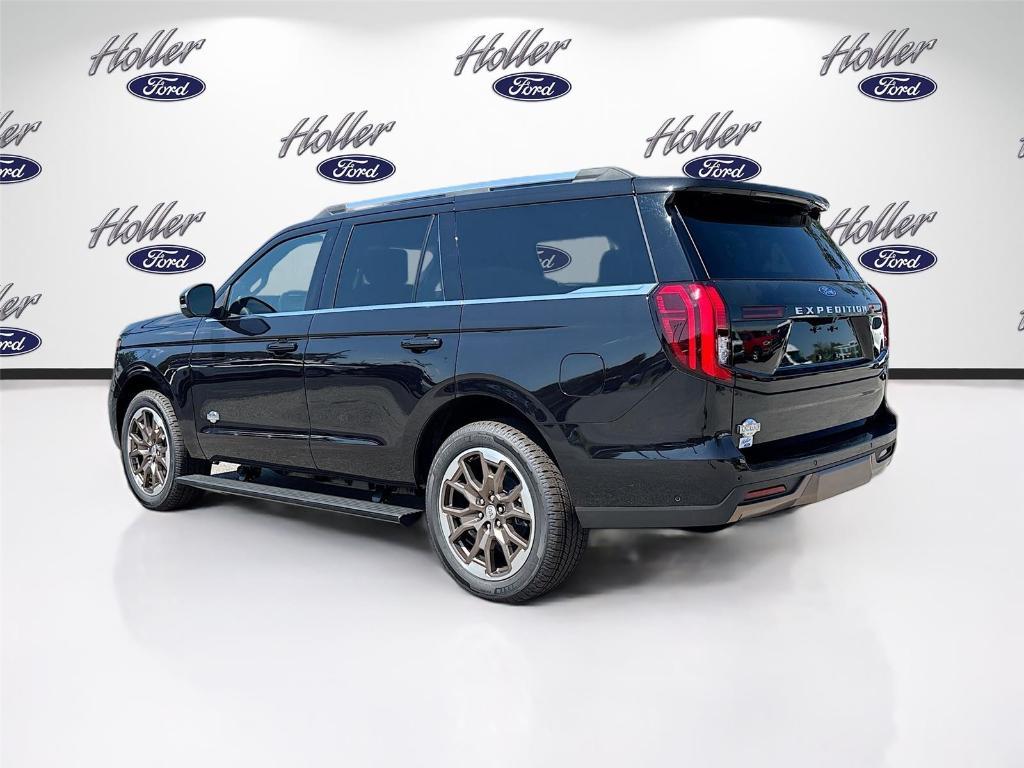 new 2025 Ford Expedition car, priced at $83,995