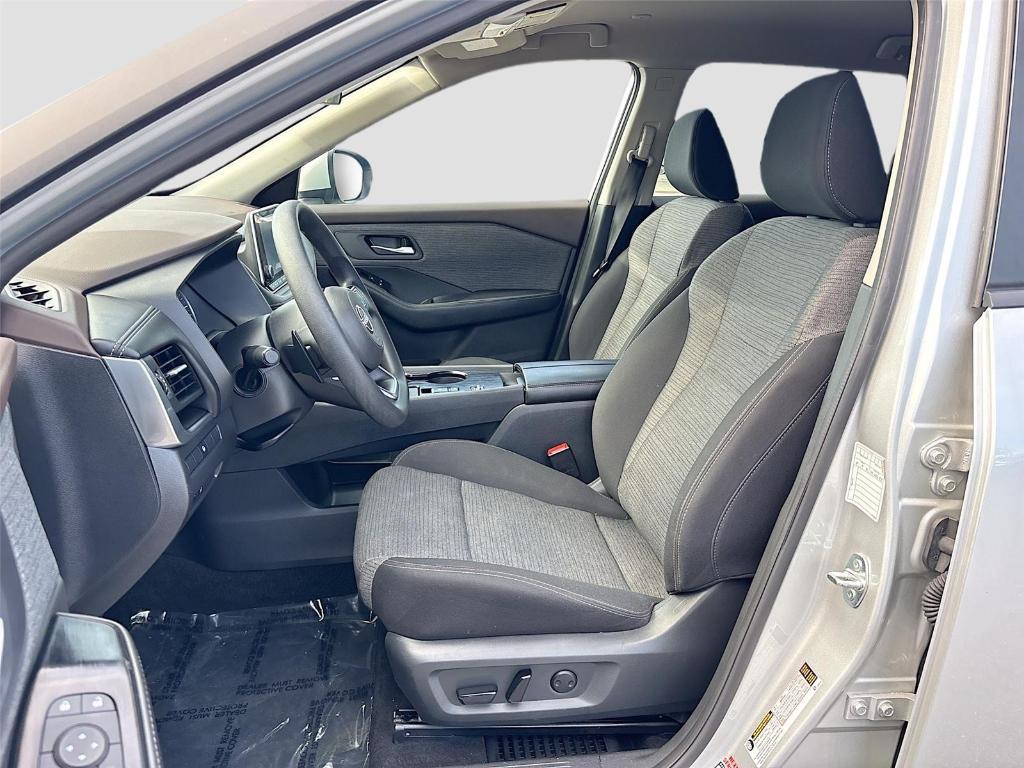 used 2023 Nissan Rogue car, priced at $18,595