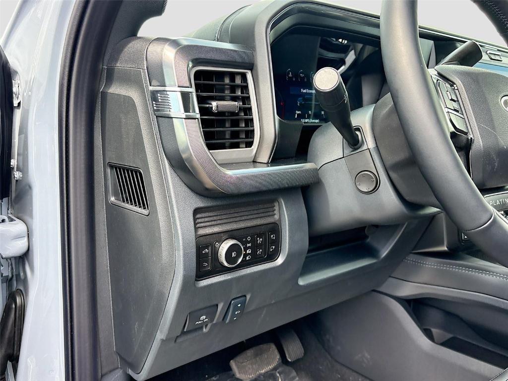 new 2025 Ford F-250 car, priced at $88,822