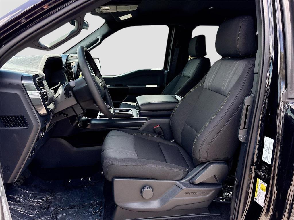new 2025 Ford F-150 car, priced at $39,920