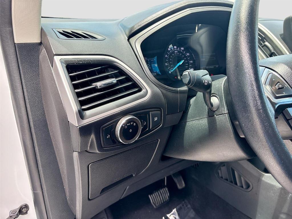 used 2024 Ford Edge car, priced at $19,595