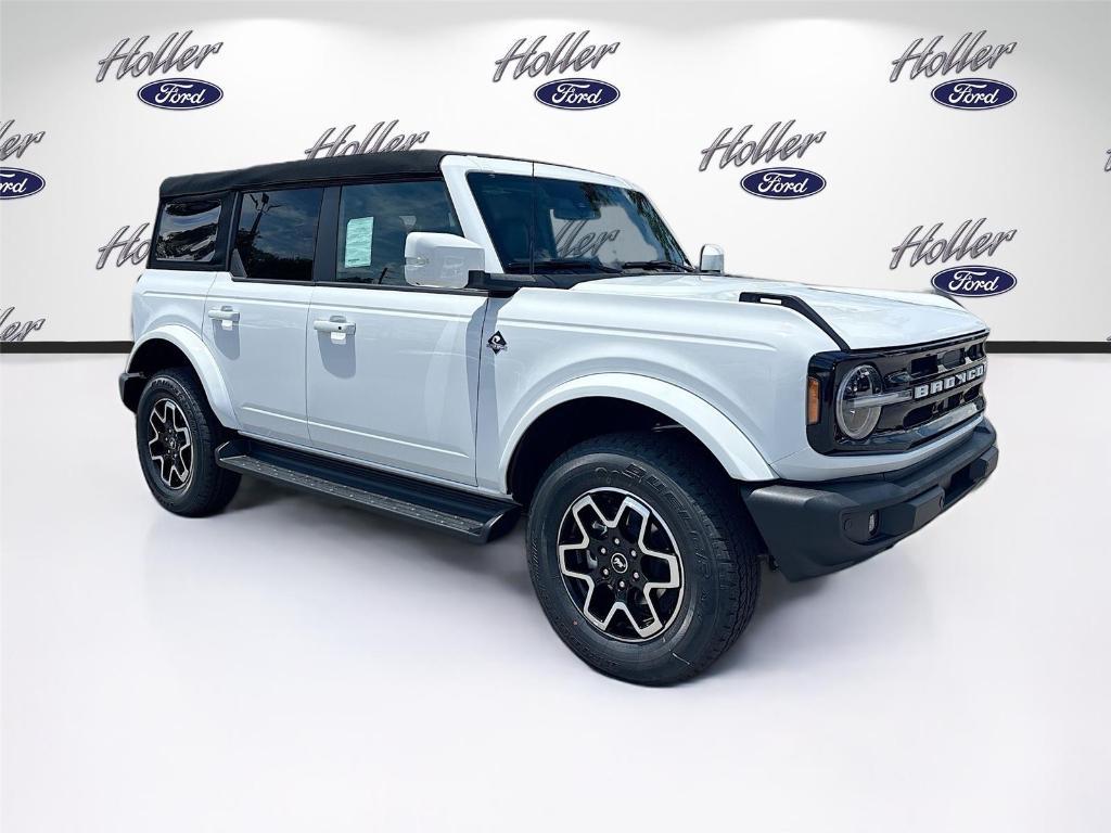 new 2025 Ford Bronco car, priced at $50,895