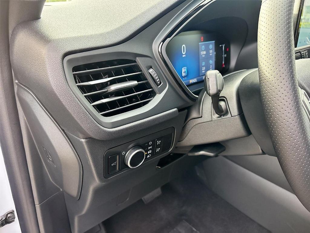 new 2026 Ford Escape car, priced at $31,342