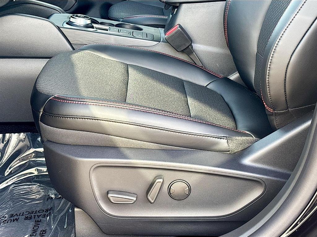 new 2025 Ford Escape car, priced at $27,845