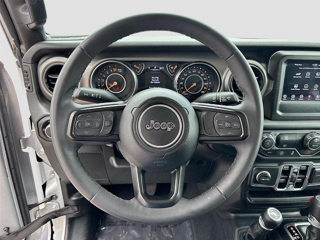 used 2023 Jeep Gladiator car, priced at $26,595