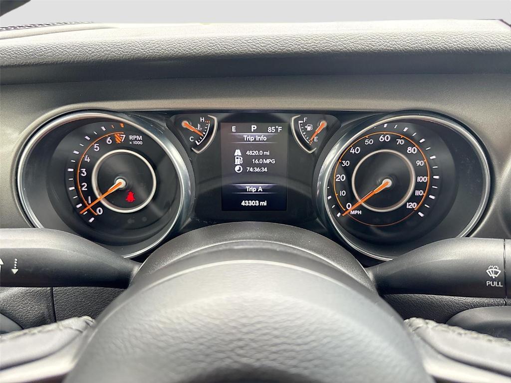 used 2023 Jeep Gladiator car, priced at $26,595