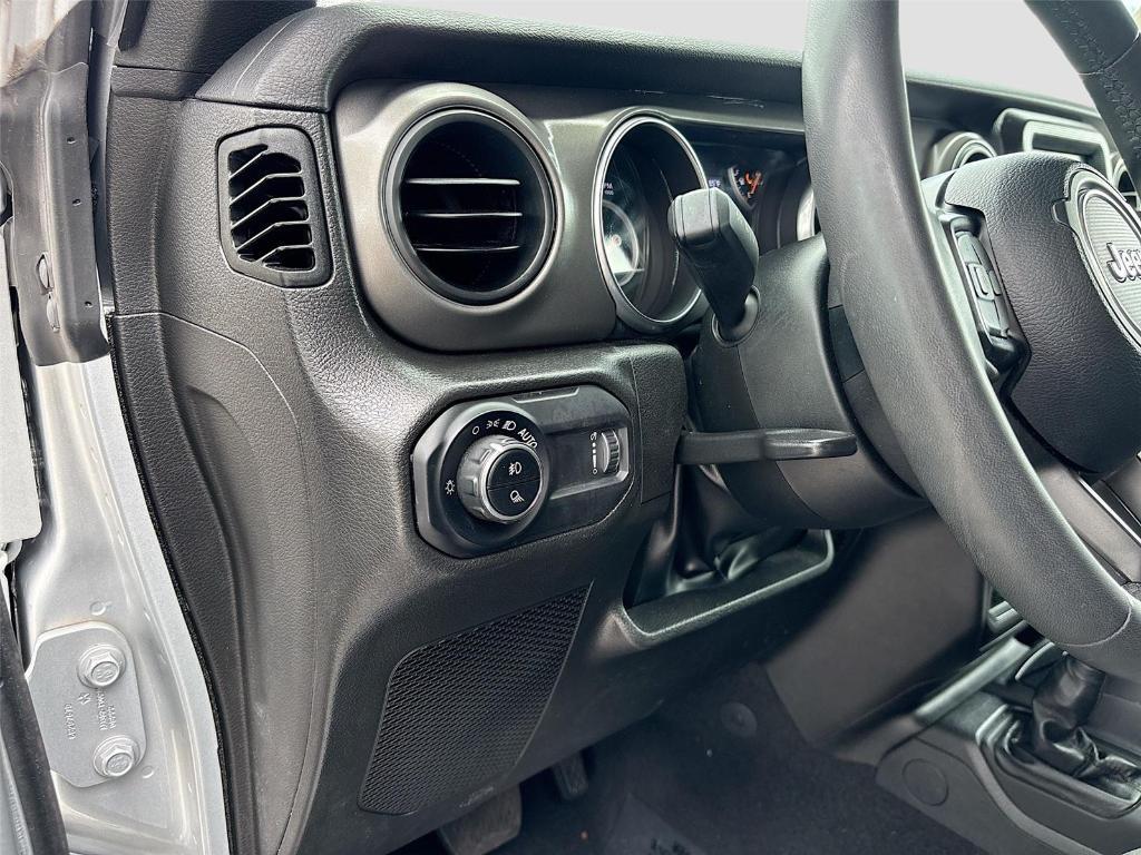used 2023 Jeep Gladiator car, priced at $26,595