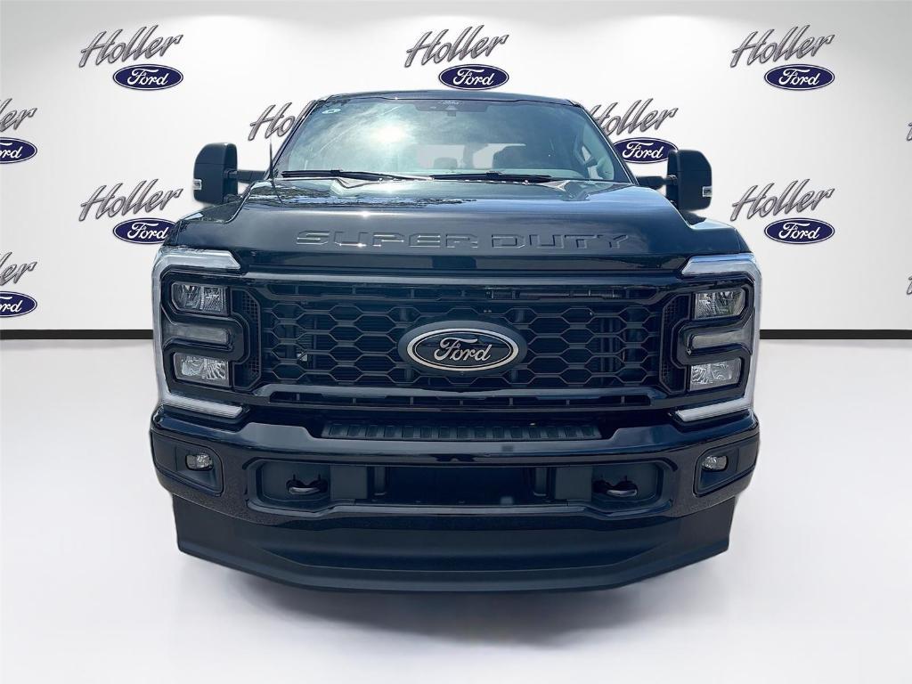 new 2025 Ford F-250 car, priced at $74,830
