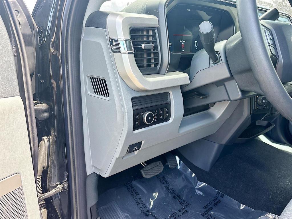 new 2025 Ford F-250 car, priced at $74,830