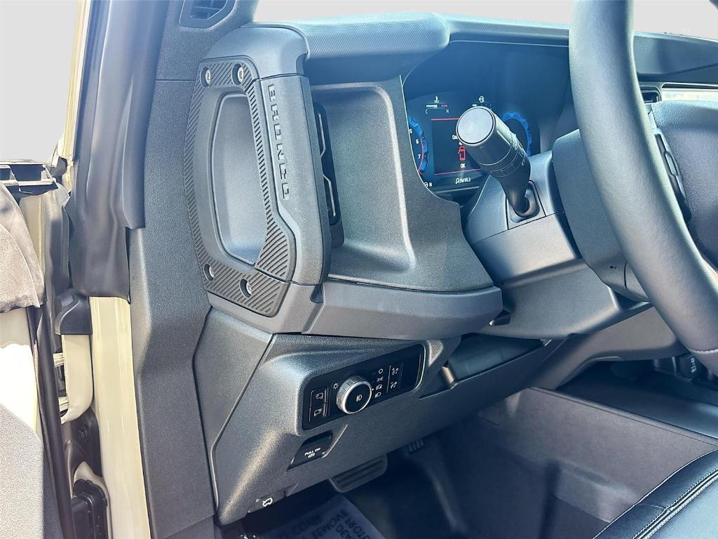 new 2025 Ford Bronco car, priced at $60,525