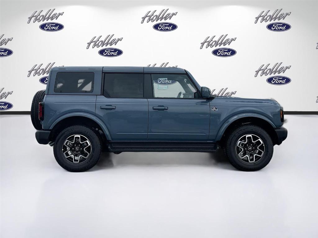 new 2025 Ford Bronco car, priced at $48,533