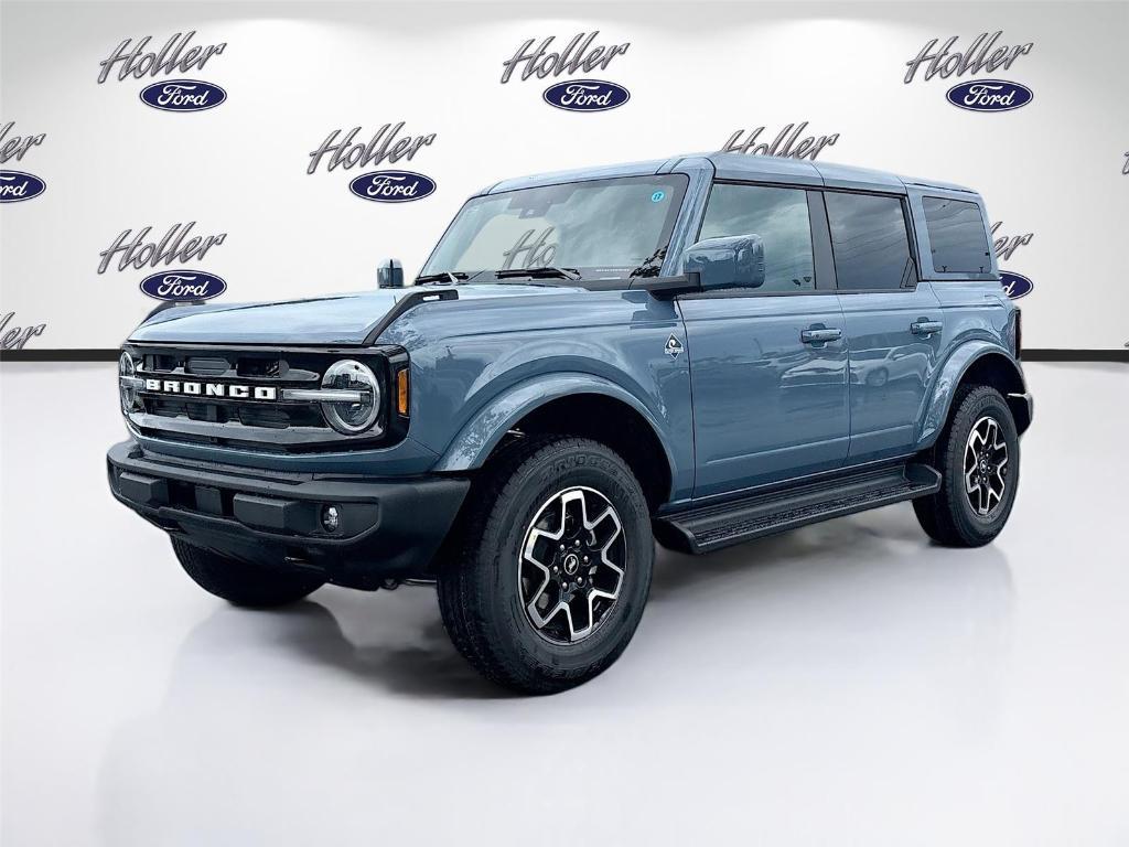 new 2025 Ford Bronco car, priced at $48,533